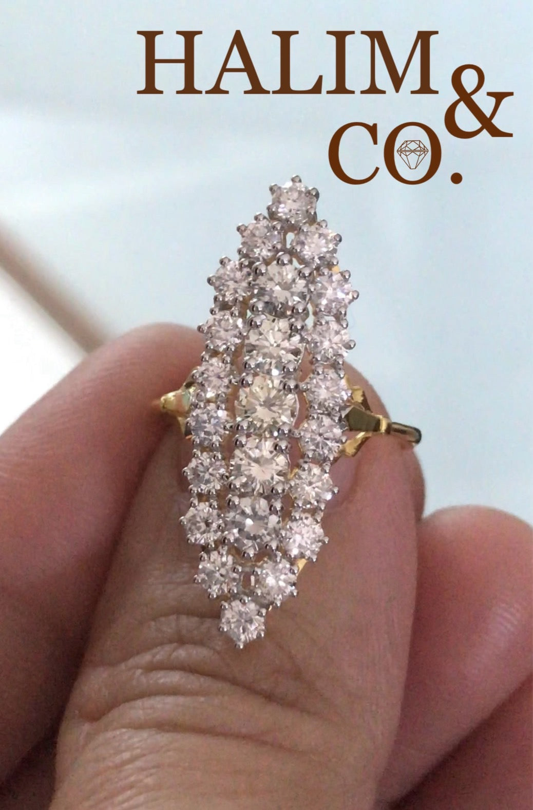 Brilliant Cut Diamond Navette Ring. 18k gold. *MADE TO ORDER*
