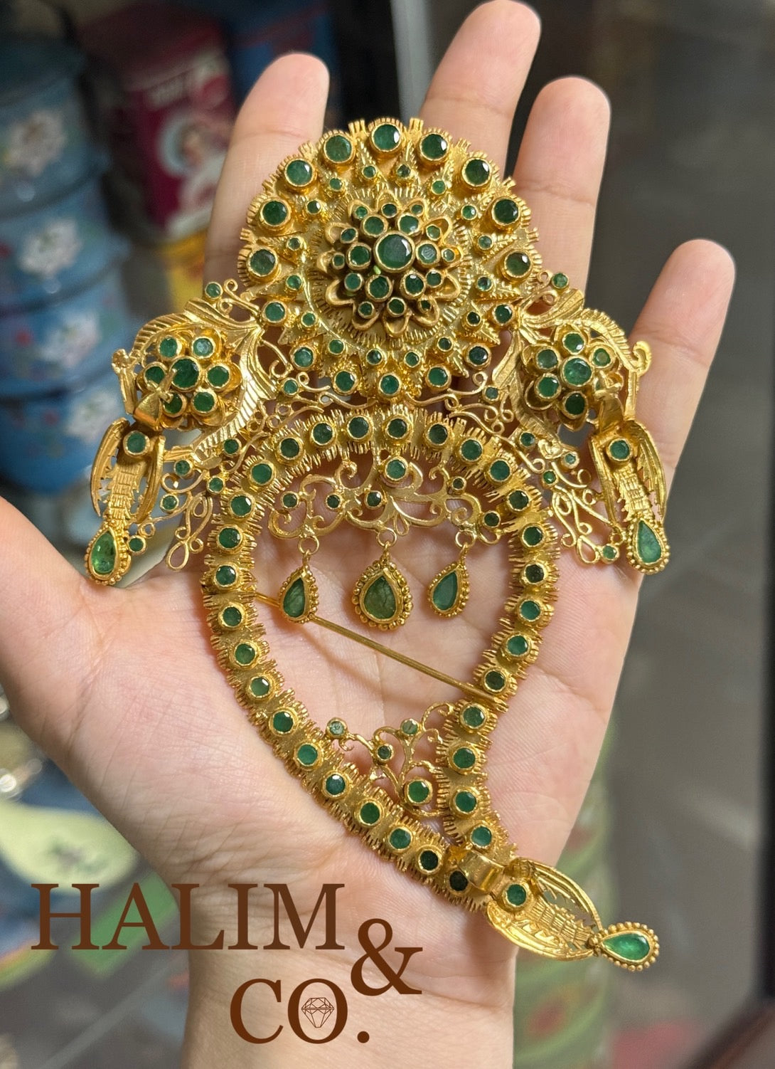 Antique Emerald Kerosang Thoe Brooches Set. Kebaya Jewelry / Peranakan Nyonya Jewelry