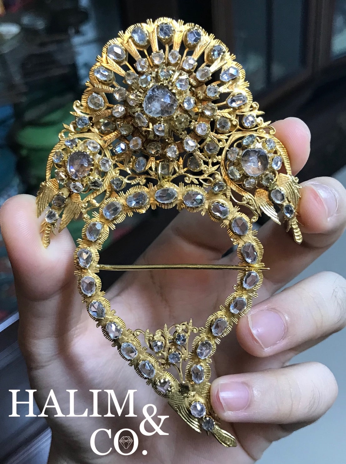 A gorgeous set of three antique zircon brooches set. Kebaya Jewelry / Peranakan Nyonya Jewelry Kebaya Jewelry / Peranakan Nyonya Jewelry