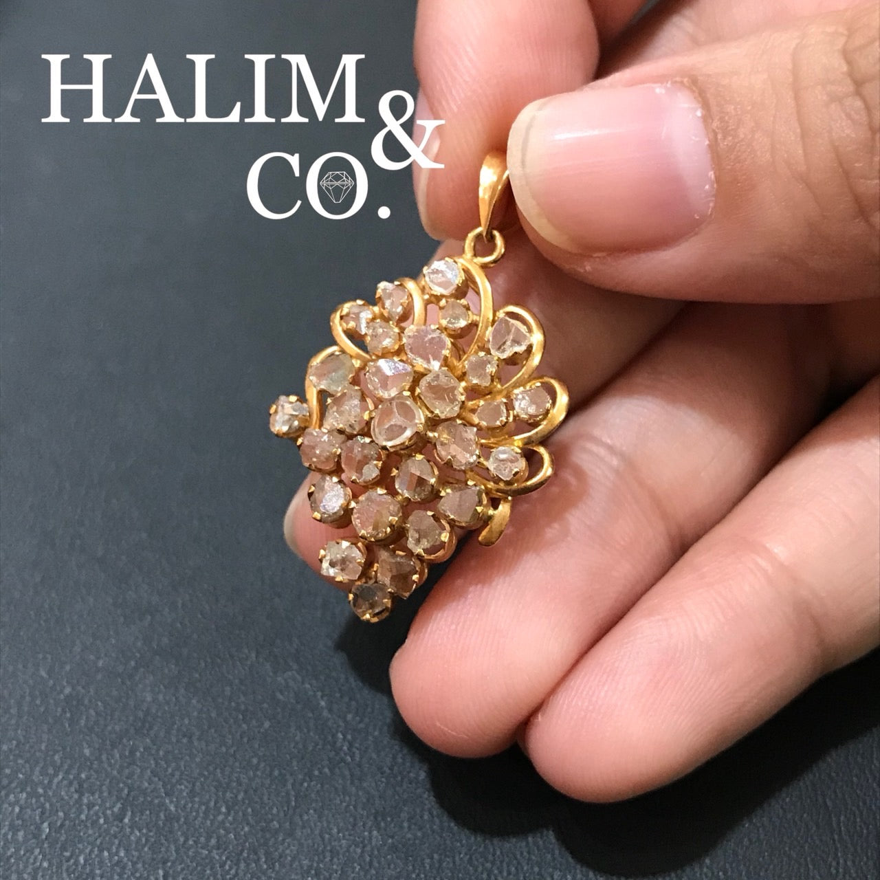 Antique Polki Diamond pendant. Kebaya Jewelry / Peranakan Nyonya Jewelry