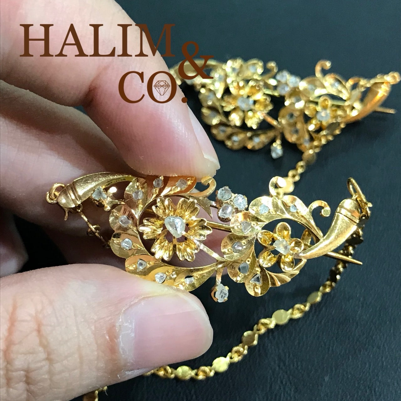 A gorgeous set of three antique gold brooches set with polki diamonds with patterned chains. Kebaya Jewelry / Peranakan Nyonya Jewelry