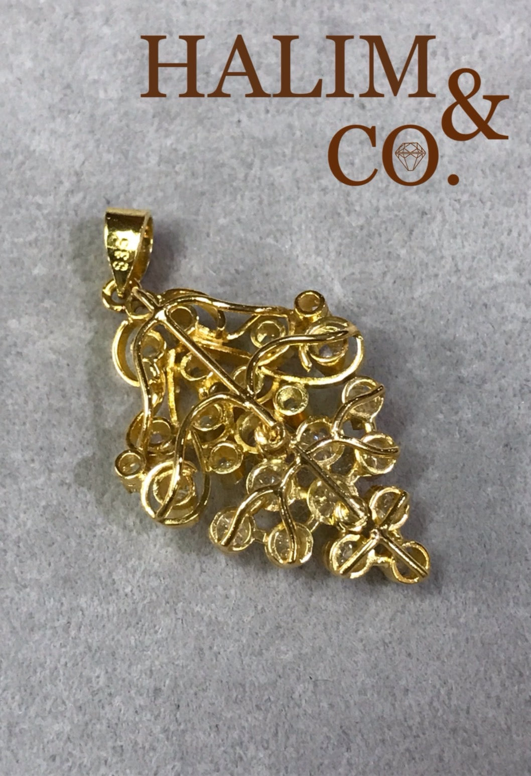 Antique Diamond Pendant With 18k Gold. Kebaya Jewelry / Peranakan Nyonya Jewelry