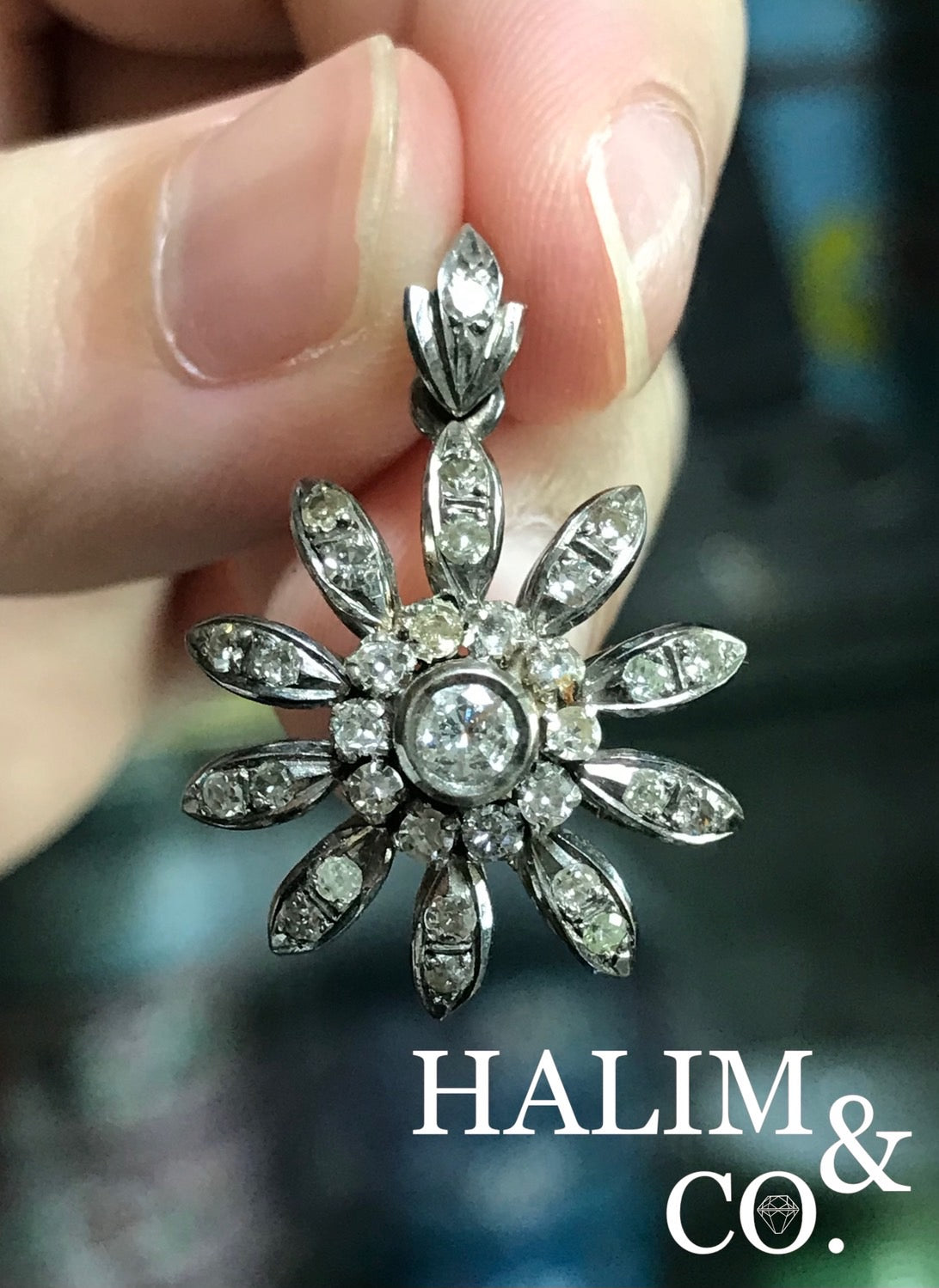 Antique Old Brilliant Cut Diamond Flower Pendant With Old White Gold. Kebaya Jewelry / Peranakan Nyonya Jewelry