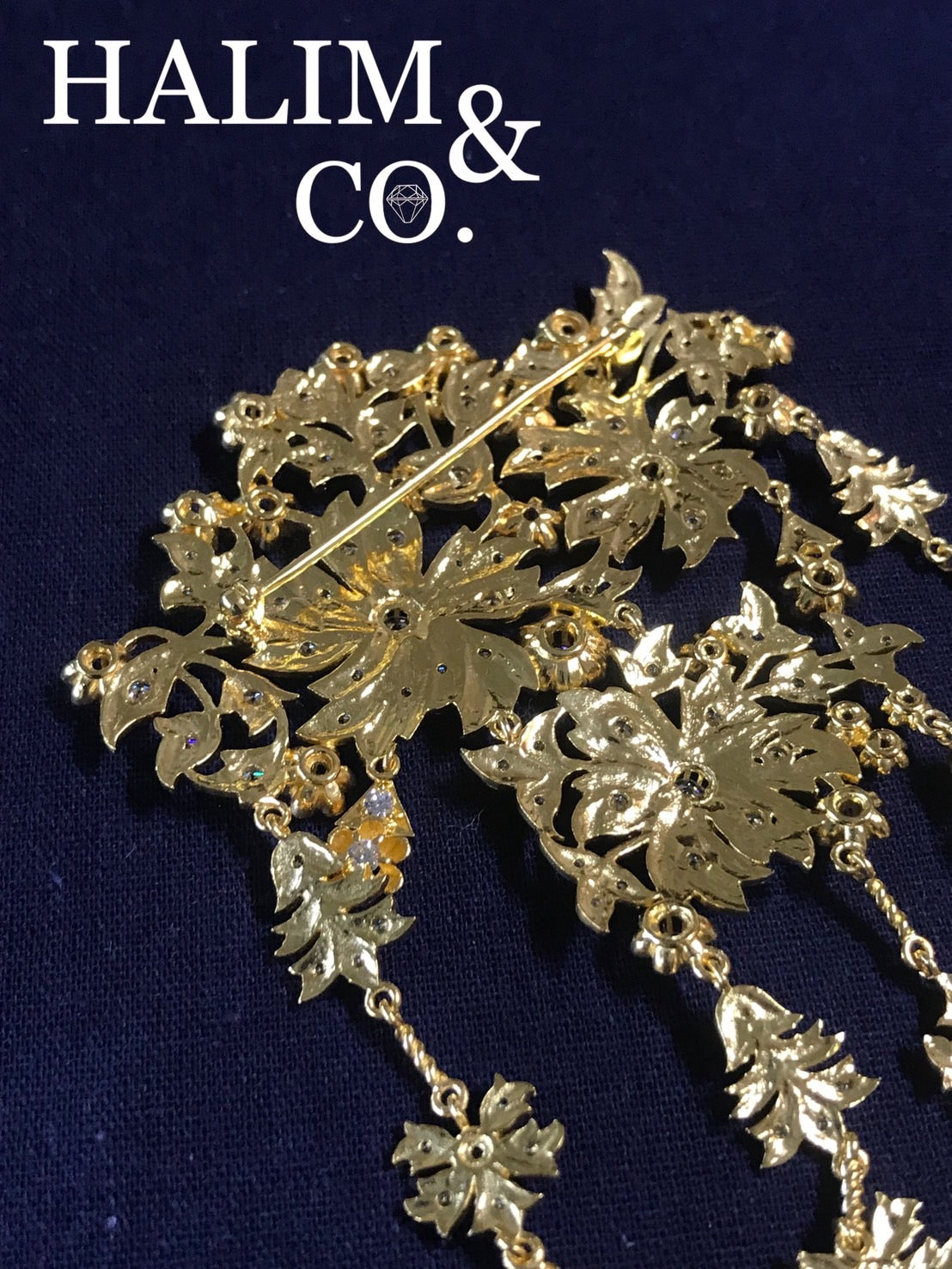 Flower Brooch 22k Gold with Brilliant Cut Diamond. *MADE TO ORDER*