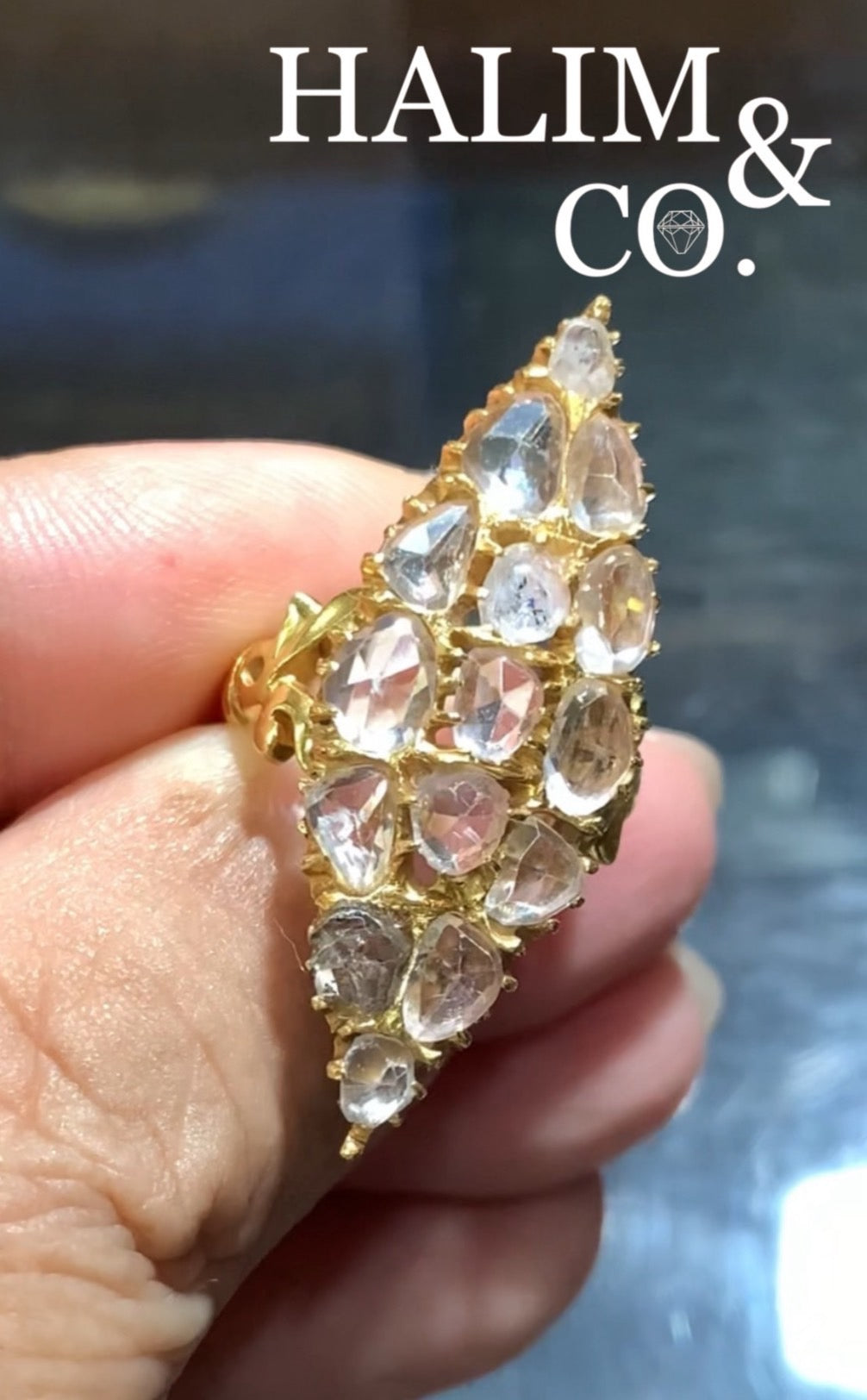 Antique Zircon Ring With 22k Gold. Kebaya Jewelry / Peranakan Nyonya Jewelry