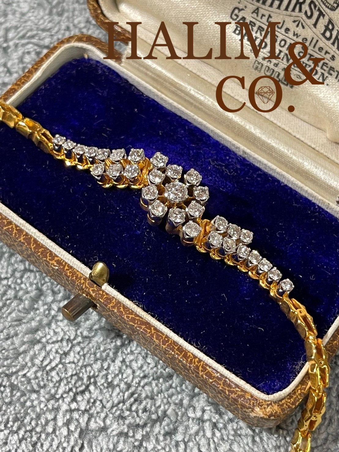 A gorgeous antique gold Bracelet With brilliant cut diamonds. Kebaya Jewelry / Peranakan Nyonya Jewelry