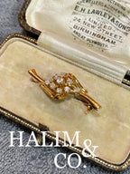 A gorgeous antique gold brooch set with brilliant cut diamonds. Kebaya Jewelry / Peranakan Nyonya Jewelry