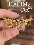 A gorgeous set of three antique gold brooches set with polki diamonds with patterned chains. Kebaya Jewelry / Peranakan Nyonya Jewelry