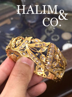 Antique Gold Bracelet With Rose Cut Diamond. Kebaya Jewelry / Peranakan Nyonya Jewelry