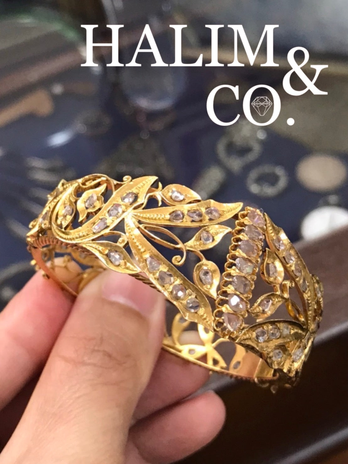 Antique Gold Bracelet With Rose Cut Diamond. Kebaya Jewelry / Peranakan Nyonya Jewelry
