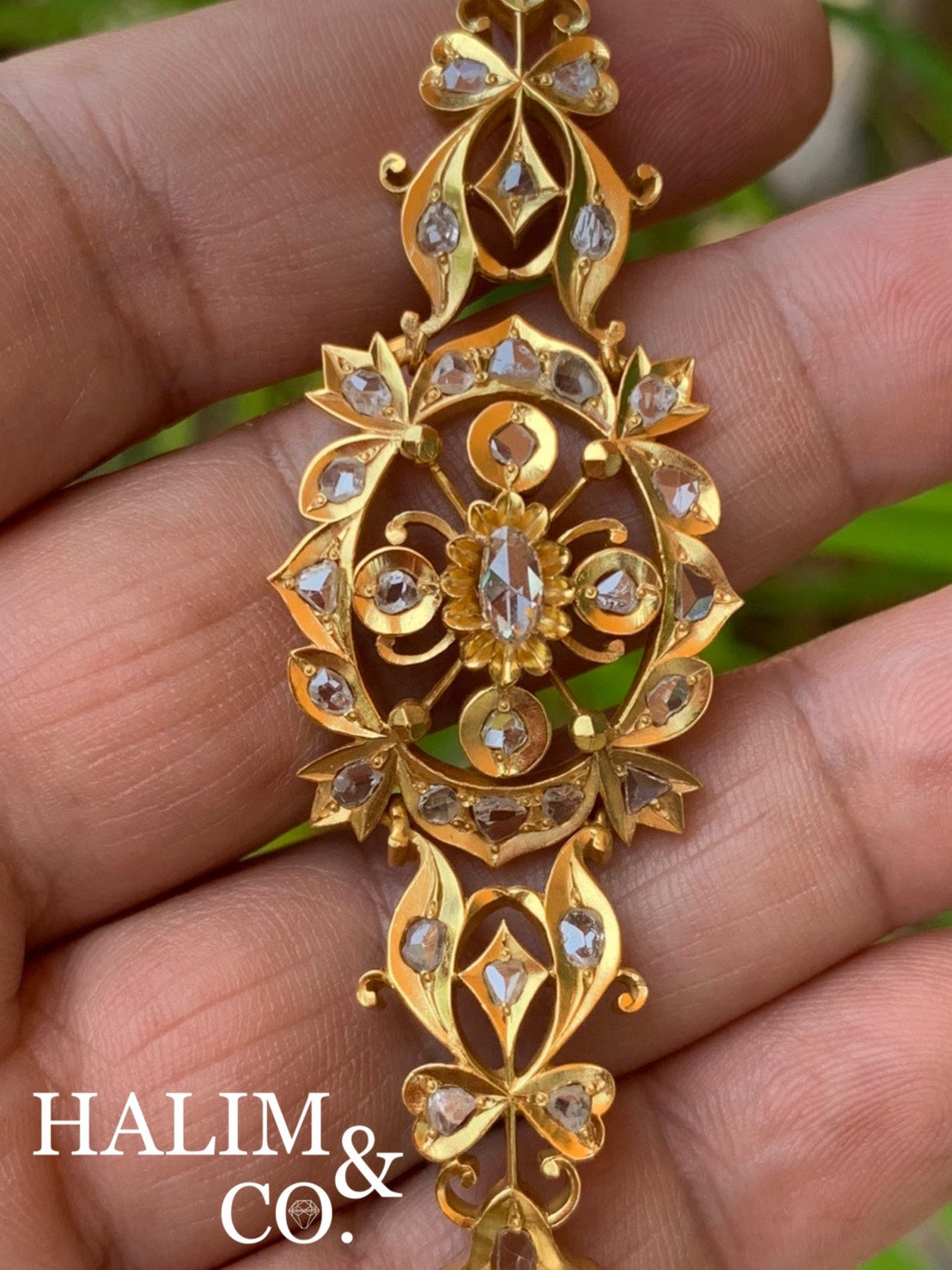 Antique Gold Bracelet With Rose Cut Diamond. Kebaya Jewelry / Peranakan Nyonya Jewelry&nbsp;