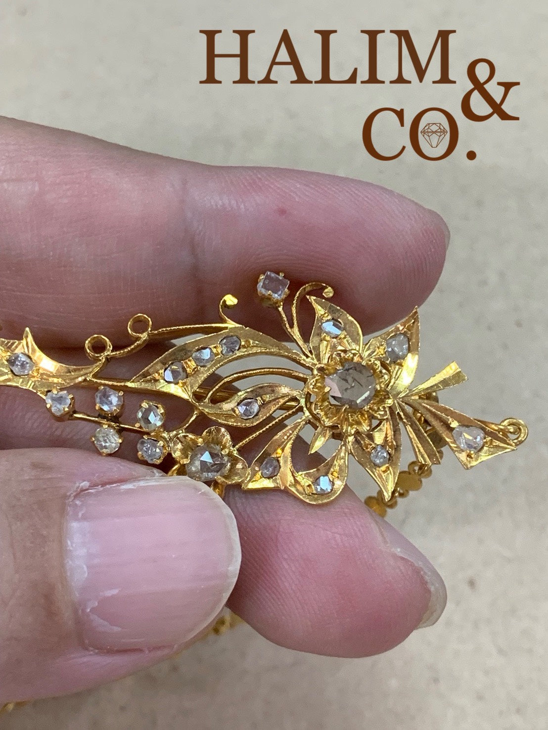 A gorgeous set of three antique gold brooches set with Polki Diamonds with patterned chains. Kebaya Jewelry / Peranakan Nyonya Jewel