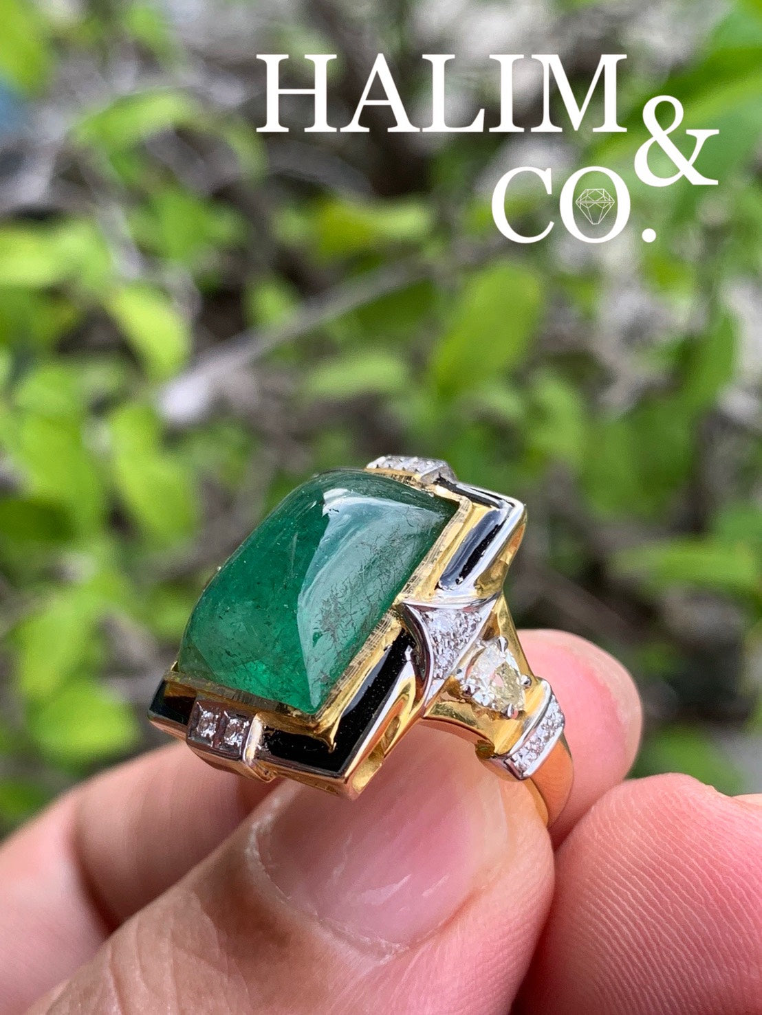 Colombian Emerald And Diamond Ring With Certificate.