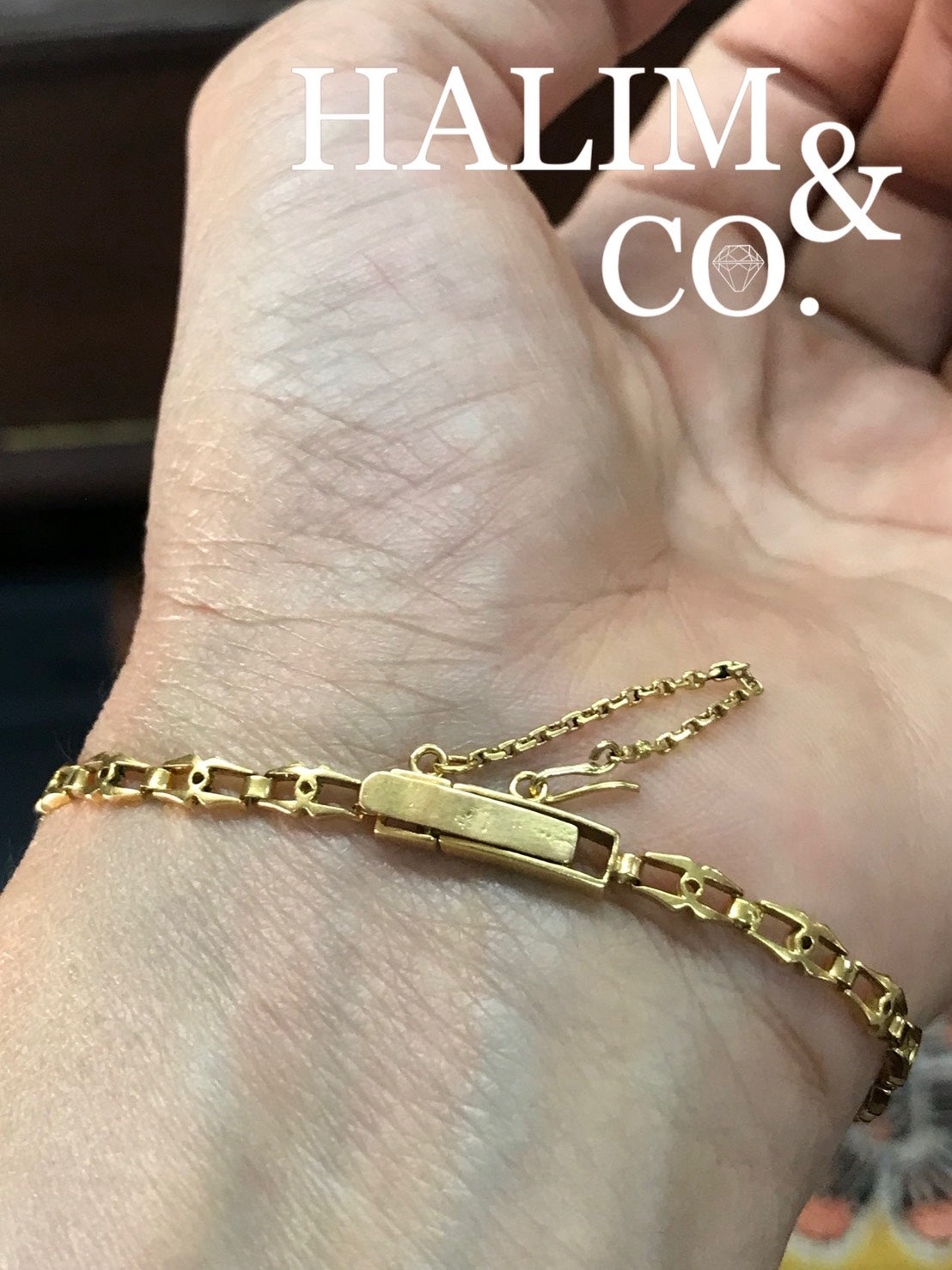 Antique Gold Bird Bangle With Rose Cut Diamond And Polki Diamond. Kebaya Jewelry / Peranakan Nyonya Jewelry