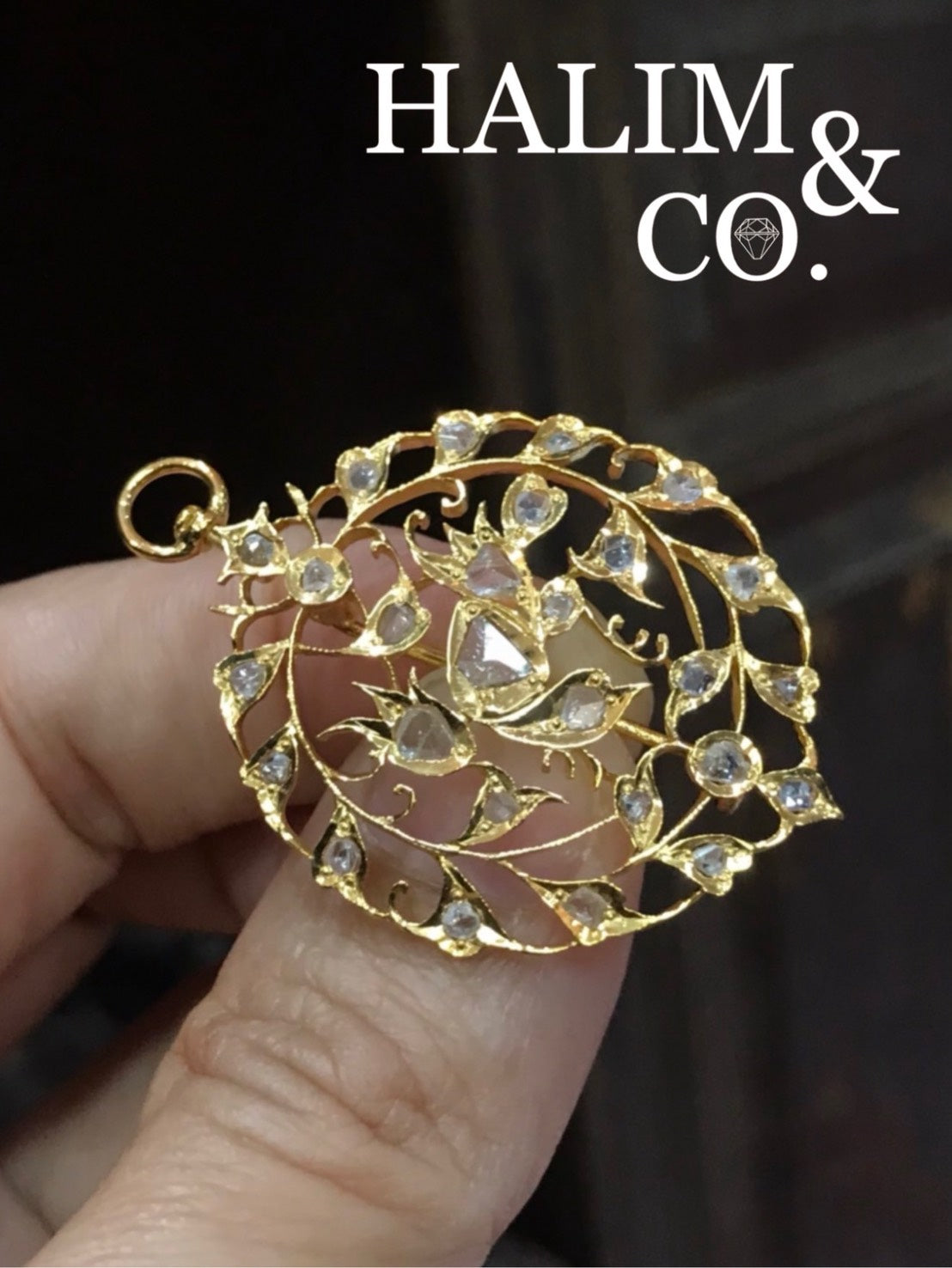 Antique Bird Polki Diamond Brooch/Pendant With 22k Gold.