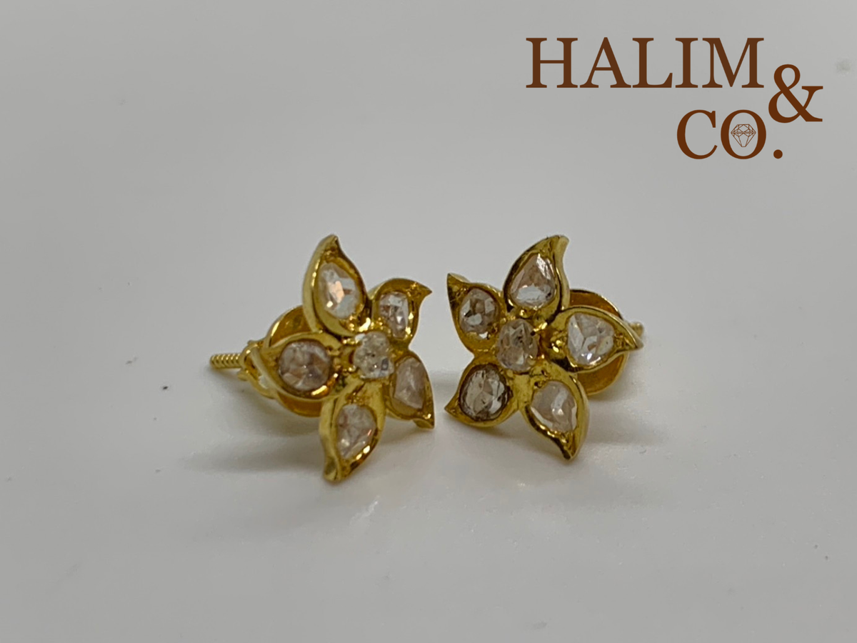 Antique Peranakan Earrings With Natural Rose Cut Diamond And 18k Gold. Kebaya Nyonya Jewelry