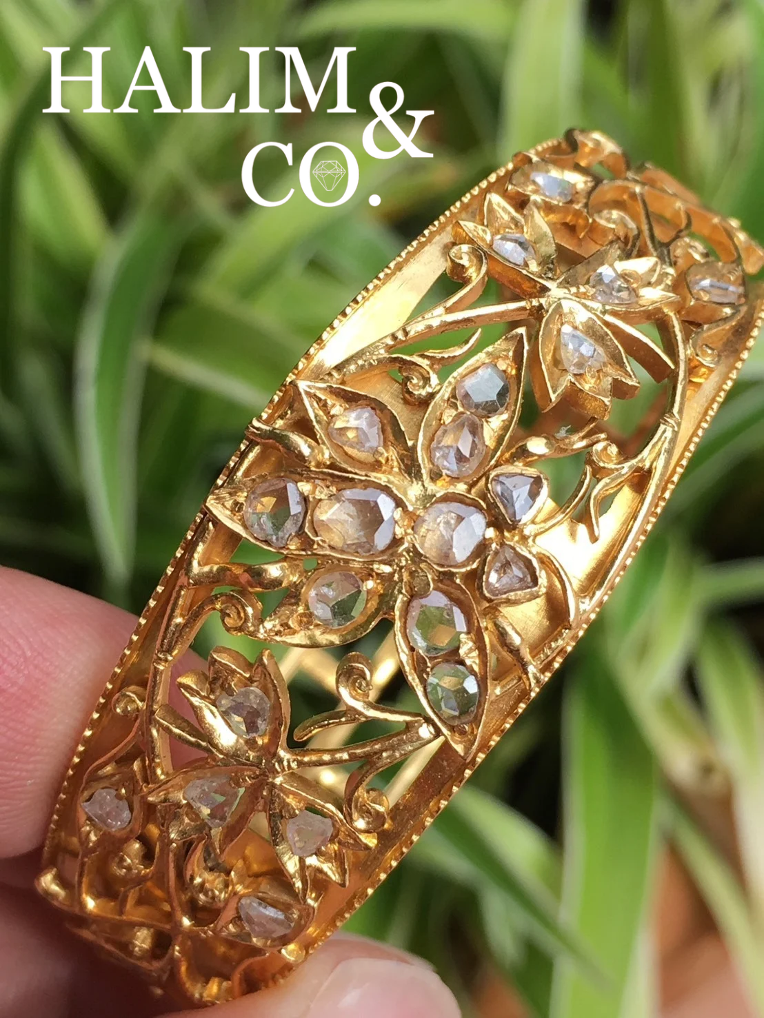 Antique gold Bangle With rose cut diamonds. Kebaya Jewelry / Peranakan Nyonya Jewelry
